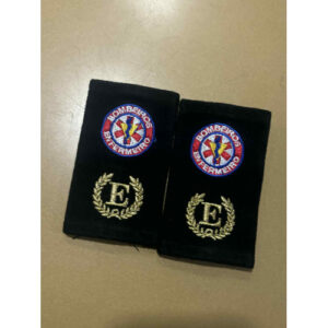 PAR DE PASSADORES BORDADO ESPECIALISTA COM BOLACHA DE ENFERMEIRO