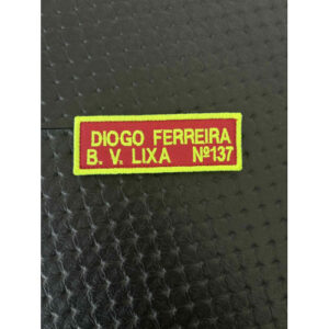 NOME BORDADO DE VELCRO COM NÚMERO E CORPORAÇÃO EM BAIXO C/REBORDO