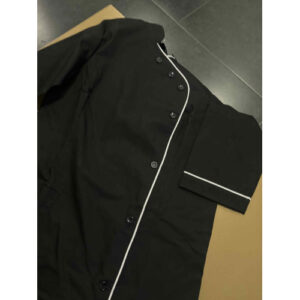 TÚNICA PRETA CINTADA