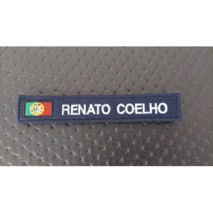 NOME BORDADO DE VELCRO COM BANDEIRA PORTUGAL -C/MEDIDAS 15 CM X 2 CM