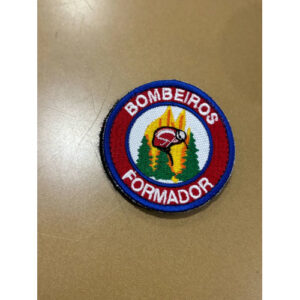 BOLACHA FORMADOR DE INCÊNDIOS FLORESTAIS