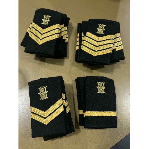 PAR DE PASSADORES BORDADO COM QUADRO DE HONRA - Image 2