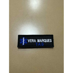 NOME BORDADO DE VELCRO COM EMBLEMA DA INEM E TAS ESCRITO NA COR AZUL