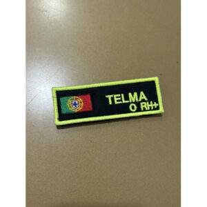 NOME BORDADO DE VELCRO COM BANDEIRA PORTUGAL E GRUPO SANGUÍNEO C/REBORDO