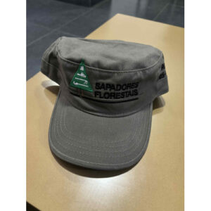 BONÉ SAPADOR FLORESTAL COM NOME E NÚMERO DE EQUIPA DE LADO