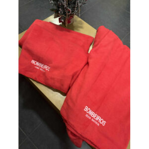 MANTA POLAR COM BOMBEIROS E NOME BORDADO