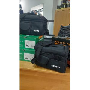 LANCHEIRA PERSONALIZADA SÓ COM NOME ESTAMPADO A BRANCO