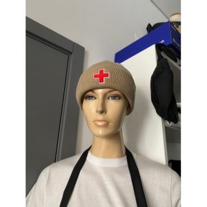 GORRO BORDADO SÓ COM A CRUZ VERMELHA