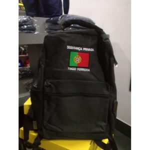 MOCHILA BORDADA COM SEGURANÇA PRIVADA, BANDEIRA E NOME