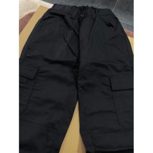 CALÇA PRETA COM ELÁSTICO NA CINTURA