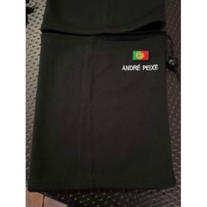 GOLA BORDADA COM BANDEIRA PORTUGAL E EM BAIXO O NOME