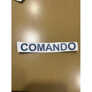 AUTOCOLANTE COMANDO
