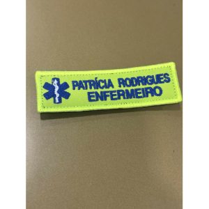 NOME BORDADO DE VELCRO C/MEDIDAS 10CM X 3CM C/ EMBLEMA DA INEM PARA ENFERMEIRO/A