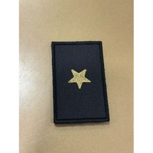 DIVISA VELCRO BORDADA COM UMA ESTRELA DOURADA