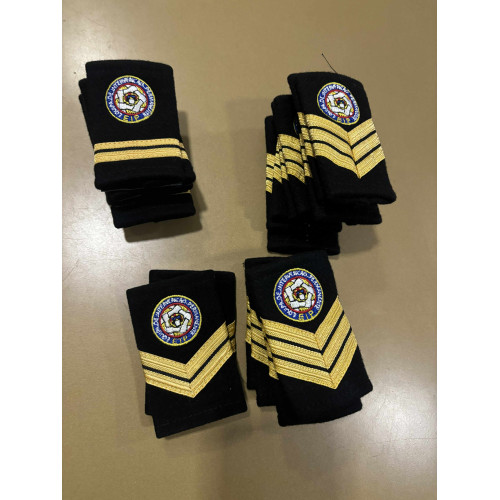 PAR DE PASSADORES BORDADO COM BOLACHA DA EIP - Image 3