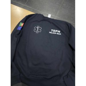 SWEAT ESTAMPADA COM EMBLEMA DA INEM, TEPH , NOME, BANDEIRA PORTUGAL E UNIÃO EUROPEIA