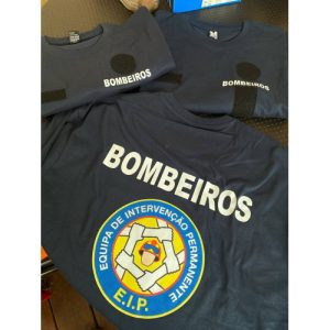 T-SHIRT DOS BOMBEIROS ESTAMPADA COM EMBLEMA DA EIP A CORES C/OS 3 VELCROS