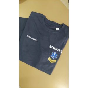 T-SHIRT BORDADA DOS BOMBEIROS COM NOME E ESTAMPADA COM DIVISA DA INEM