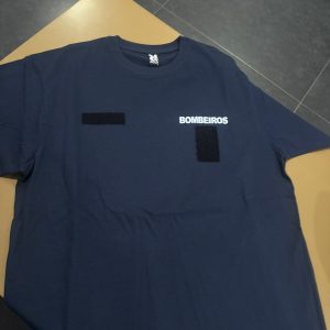 T-SHIRT DOS BOMBEIROS ESTAMPADA COM BOLACHA DECIR 2026 A CORES