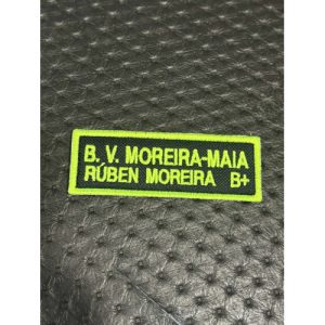 NOME BORDADO DE VELCRO C/CORPORAÇÃO EM CIMA, GRUPO E REBORDO